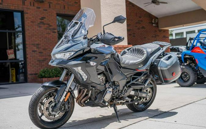 2021 Kawasaki Versys® 1000 SE LT+