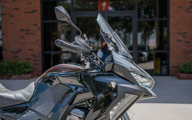 2021 Kawasaki Versys® 1000 SE LT+