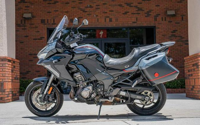 2021 Kawasaki Versys® 1000 SE LT+