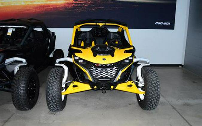 2024 Can-Am Maverick R X RS