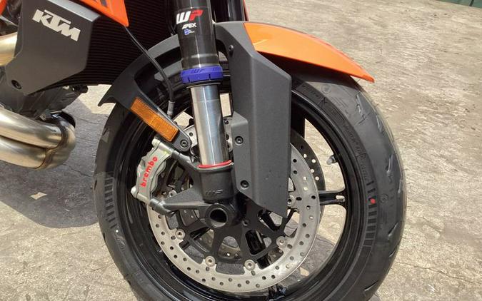 New 2024 KTM 1390 SUPER DUKE R EVO ORANGE