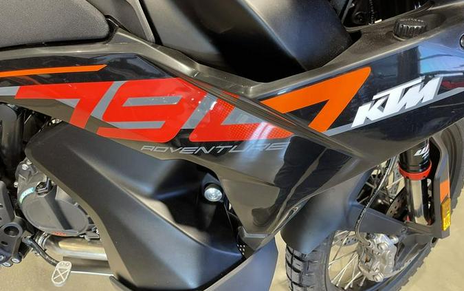2024 KTM 790 Adventure