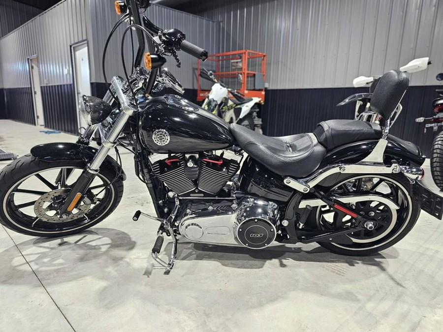 2014 Harley-Davidson Breakout®