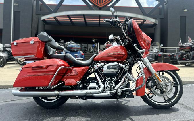 FLHXS 2017 Street Glide® Special