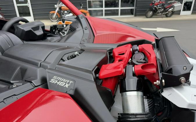 2025 Can-Am Maverick X3 Max X RS Turbo RR W Smart Shox