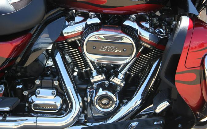 2022 Harley-Davidson CVO Tri Glide