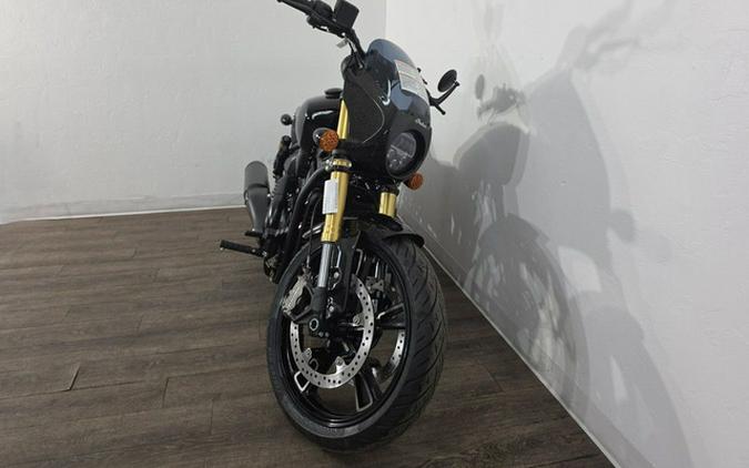 2026 Indian 101 Scout Black Crystal With Super Graphite
