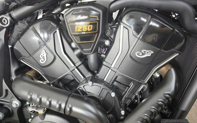 2026 Indian 101 Scout Black Crystal With Super Graphite