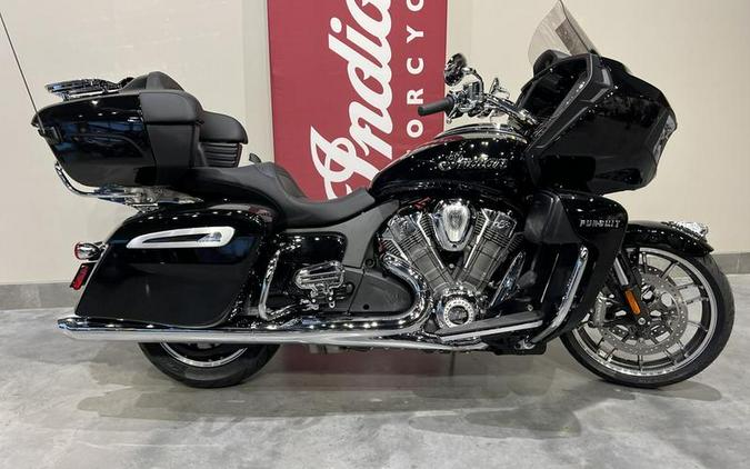 2023 Indian Motorcycle® Pursuit Limited Black Metallic