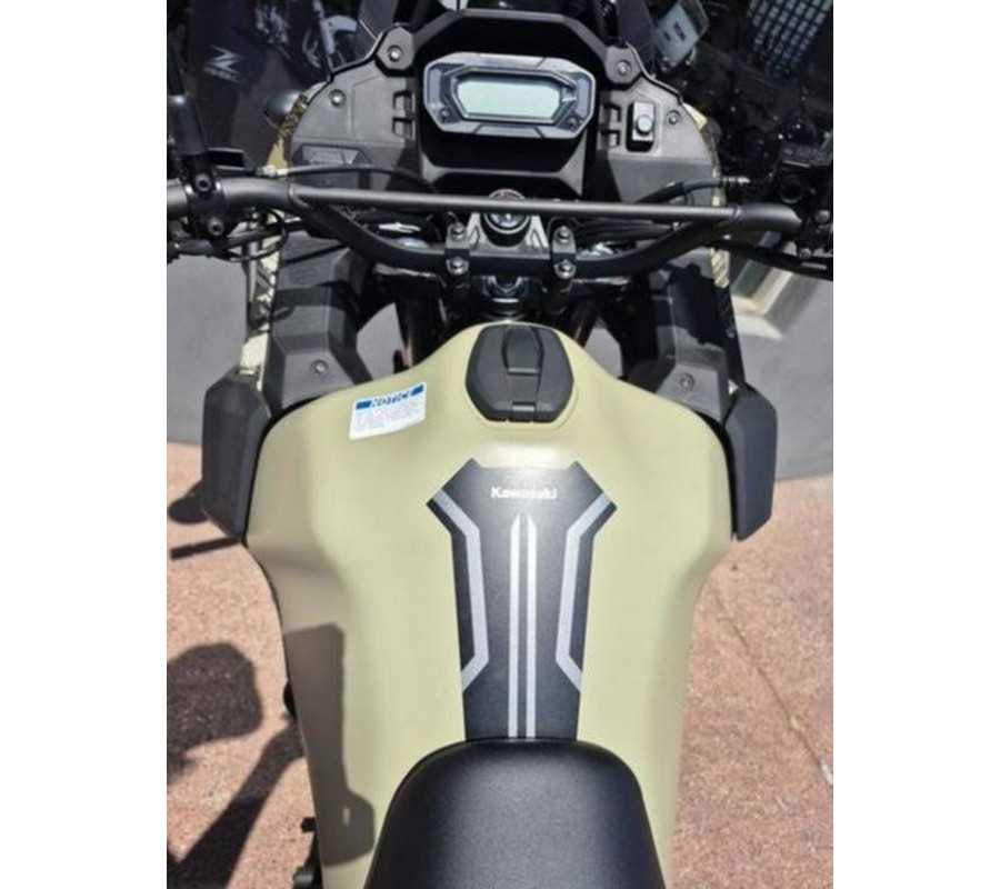 2026 Kawasaki KLR®650 Adventure ABS