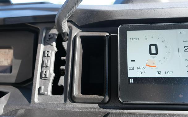 2026 CAN-AM DEFENDER MAX XT HD11 WITH 1025 INCH TOUCHSCREEN