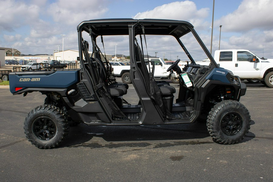 2026 CAN-AM DEFENDER MAX XT HD11 WITH 1025 INCH TOUCHSCREEN