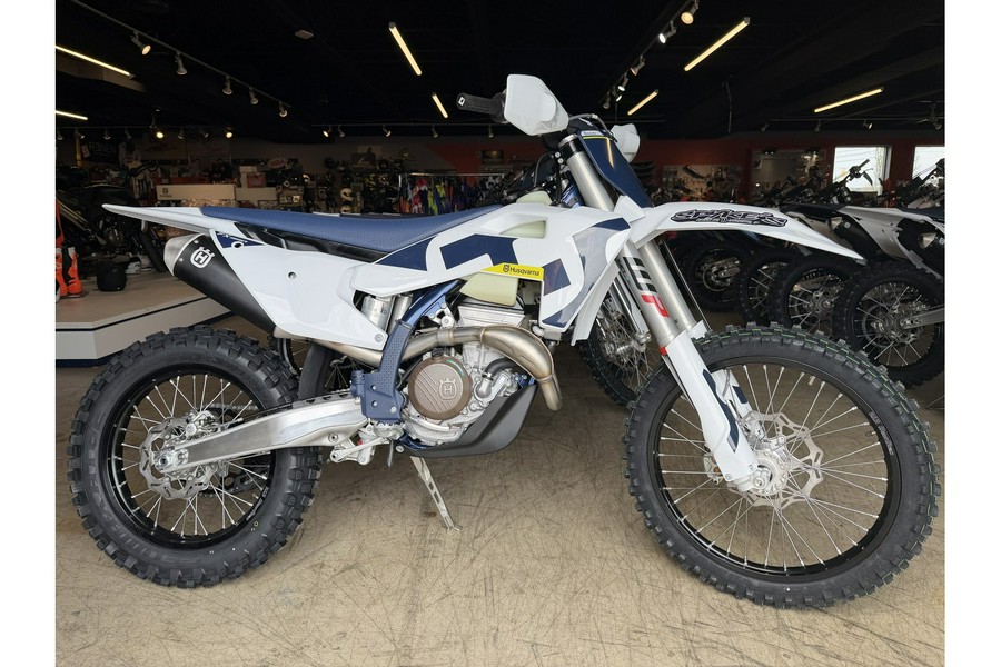 2026 FX 350 - Husqvarna Motorcycles