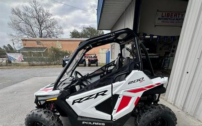 2023 Polaris RZR 200 EFI