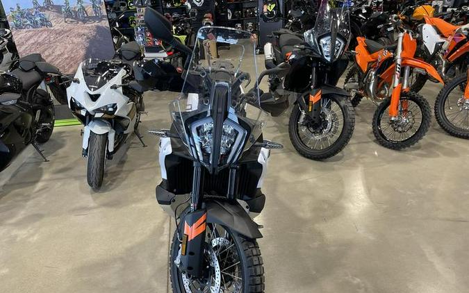 2024 KTM 790 Adventure