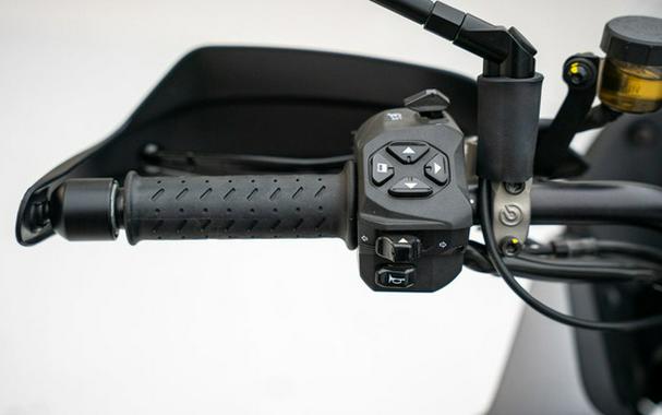 2024 Moto Guzzi Stelvio