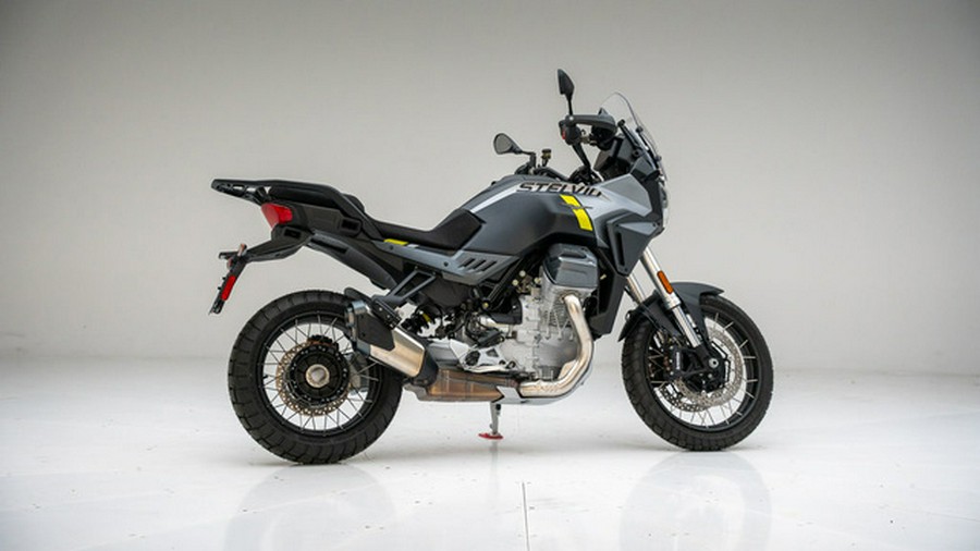 2024 Moto Guzzi Stelvio