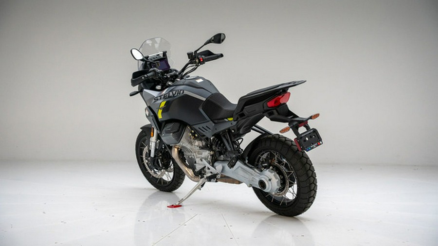 2024 Moto Guzzi Stelvio