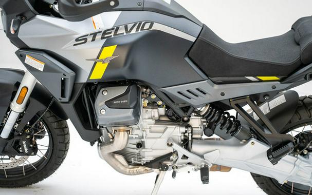 2024 Moto Guzzi Stelvio