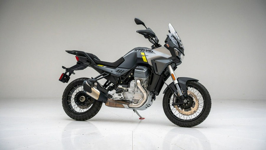 2024 Moto Guzzi Stelvio