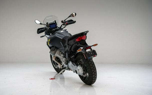 2024 Moto Guzzi Stelvio