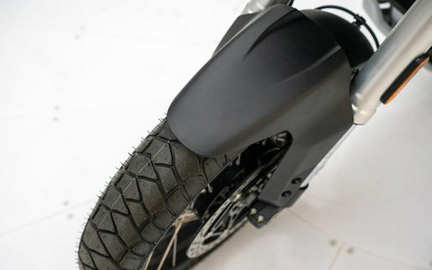 2024 Moto Guzzi Stelvio