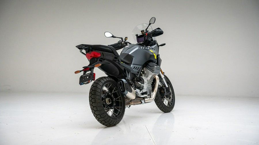 2024 Moto Guzzi Stelvio