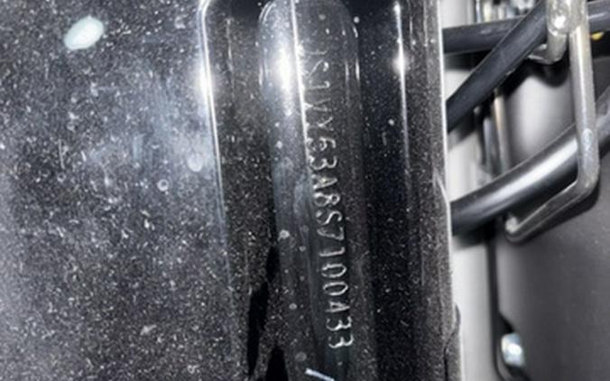 2025 Suzuki Boulevard M109R