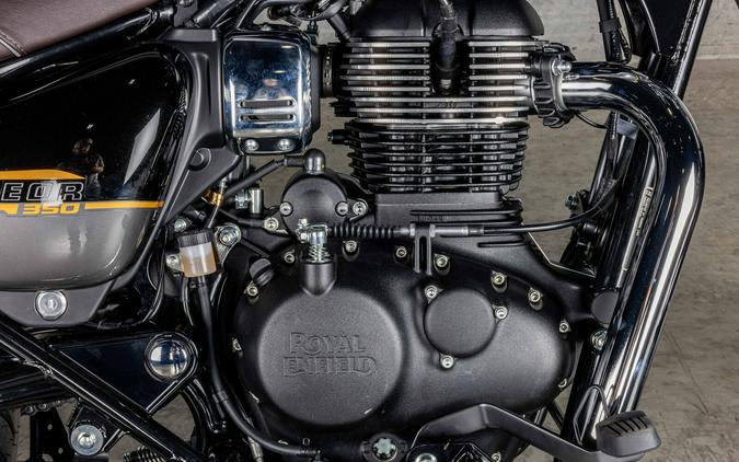 2027 Royal Enfield Meteor 350 - VV300027