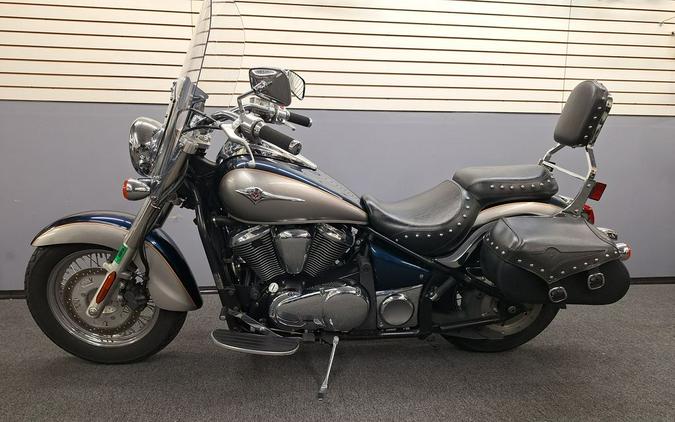 2006 Kawasaki Vulcan® 900 Classic