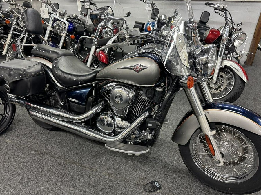 2006 Kawasaki Vulcan® 900 Classic