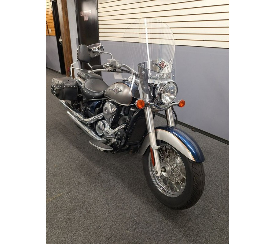 2006 Kawasaki Vulcan® 900 Classic