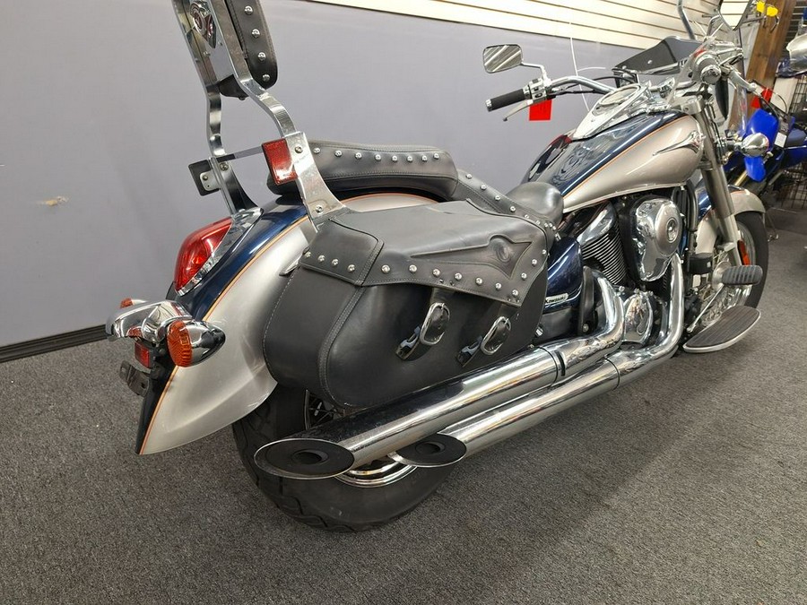 2006 Kawasaki Vulcan® 900 Classic