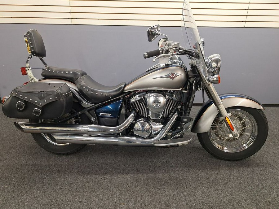 2006 Kawasaki Vulcan® 900 Classic