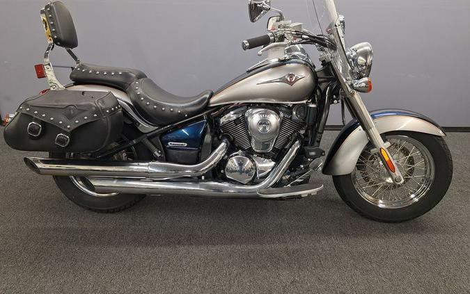 2006 Kawasaki Vulcan® 900 Classic