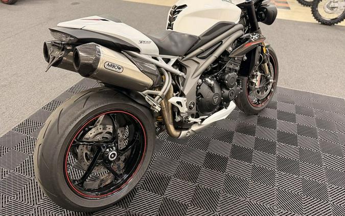 2019 Triumph Speed Triple RS Crystal White Metallic