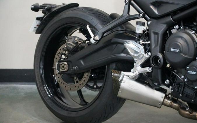 2023 Triumph Trident 660 Matte Baja Orange Matte Storm Grey
