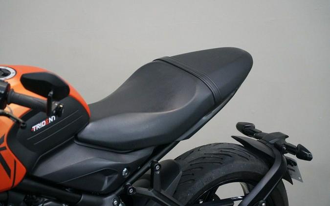 2023 Triumph Trident 660 Matte Baja Orange Matte Storm Grey
