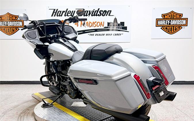 2024 Harley-Davidson Road Glide FLTRX Atlas Silver Metallic
