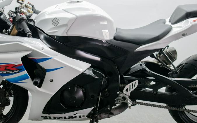 2011 Suzuki GSX-R1000™