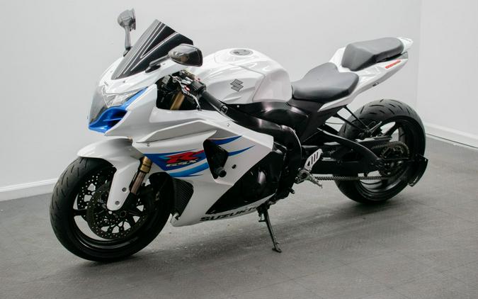 2011 Suzuki GSX-R1000™