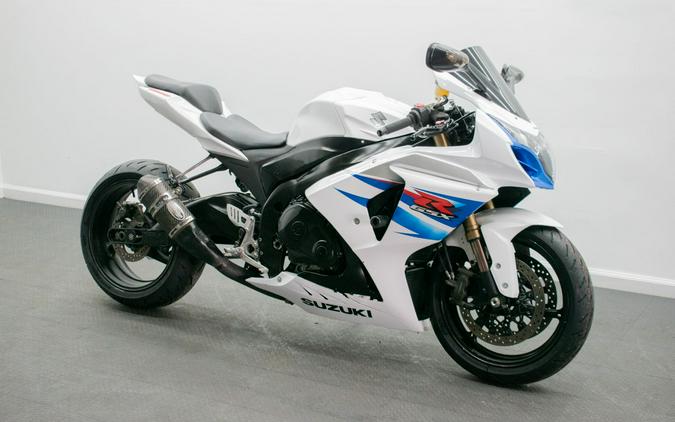 2011 Suzuki GSX-R1000™