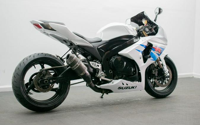 2011 Suzuki GSX-R1000™