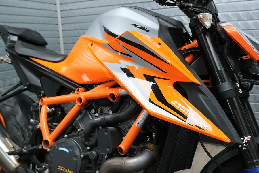 2022 KTM SUPER DUKE 1290 R EVO