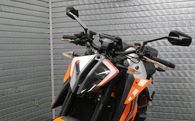 2022 KTM SUPER DUKE 1290 R EVO