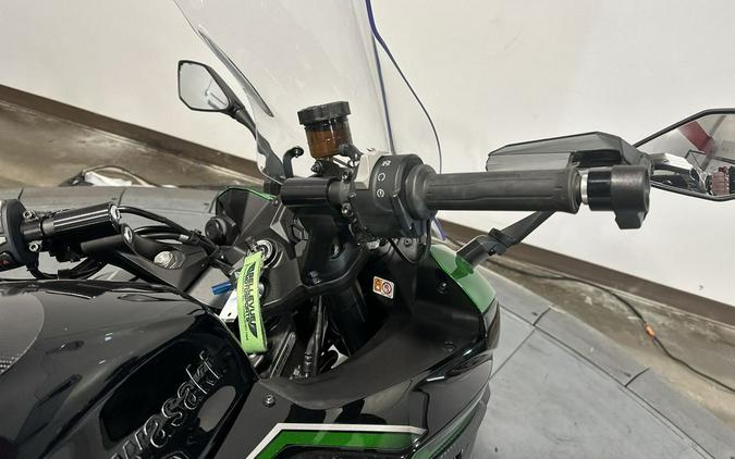 2023 Kawasaki Ninja® 1000 SX