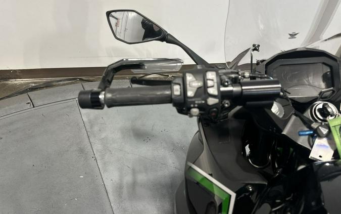 2023 Kawasaki Ninja® 1000 SX