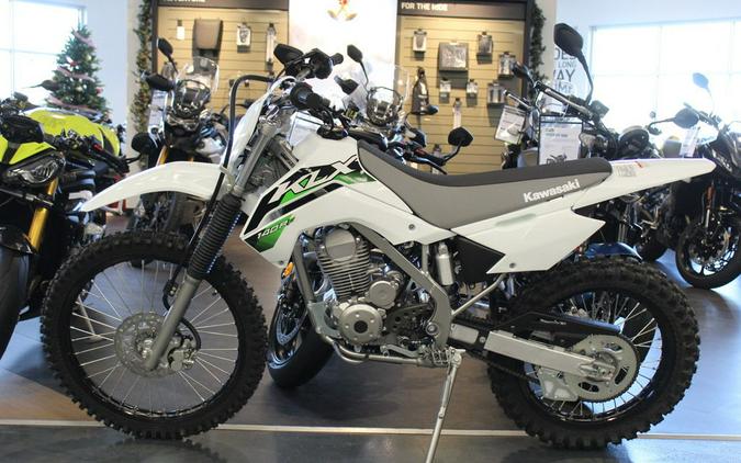 2027 Kawasaki KLX® 140R F