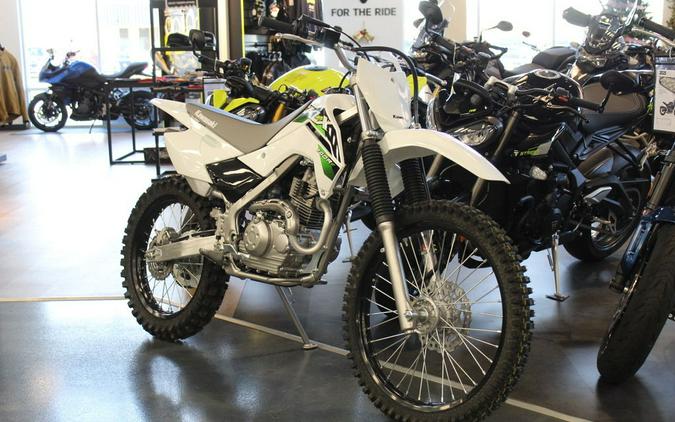 2027 Kawasaki KLX® 140R F