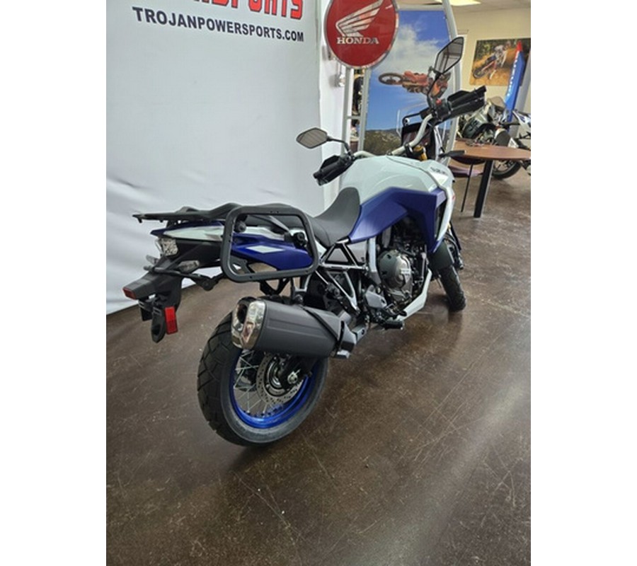 2025 Suzuki V-Strom 800DE Adventure